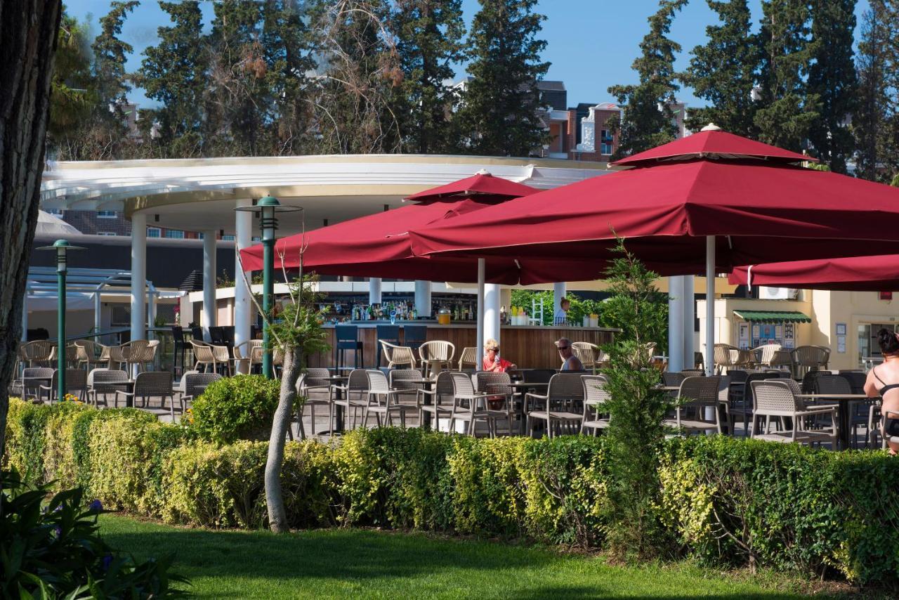 Akra Kemer Bagian luar foto