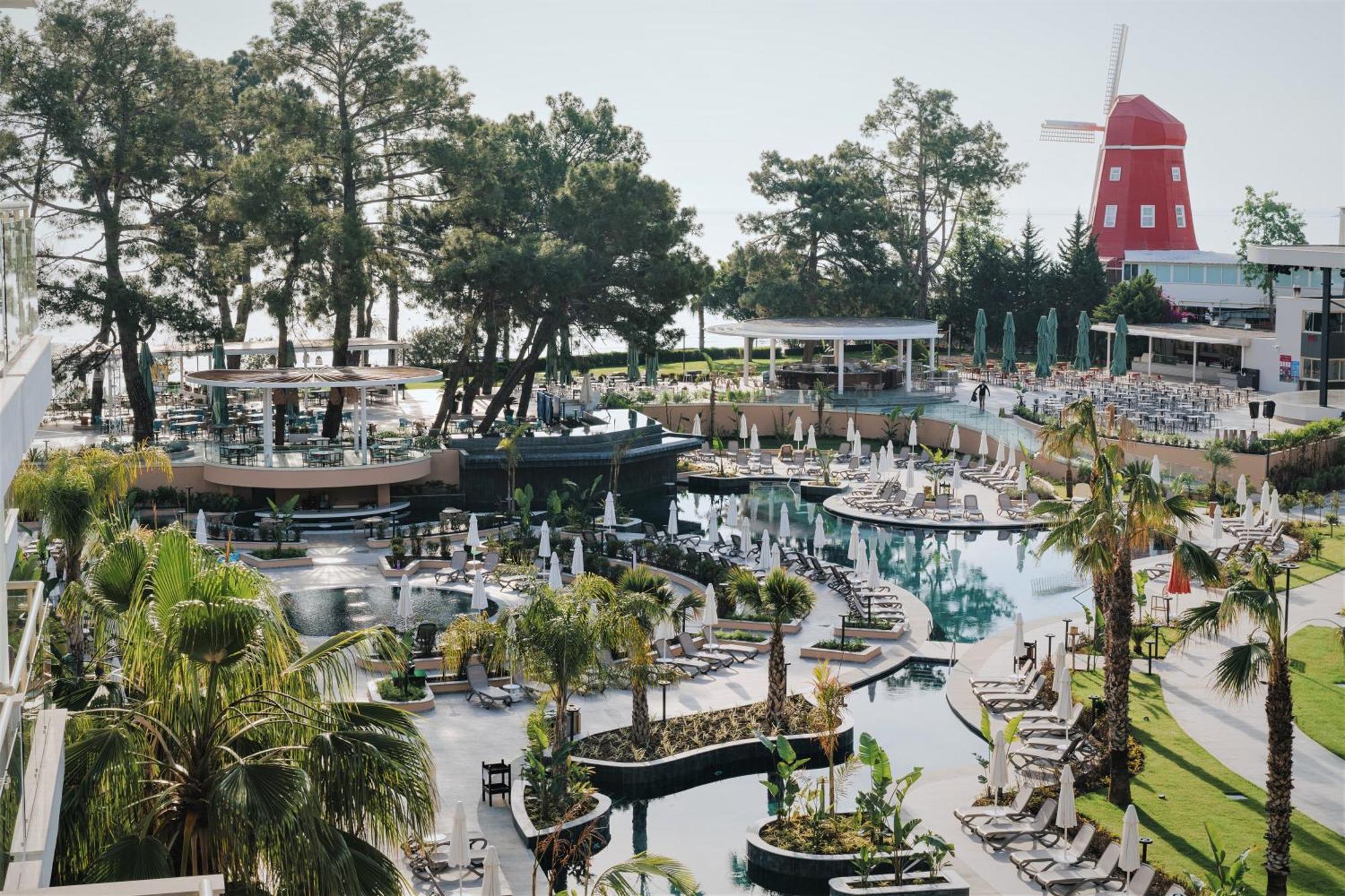 Akra Kemer Bagian luar foto