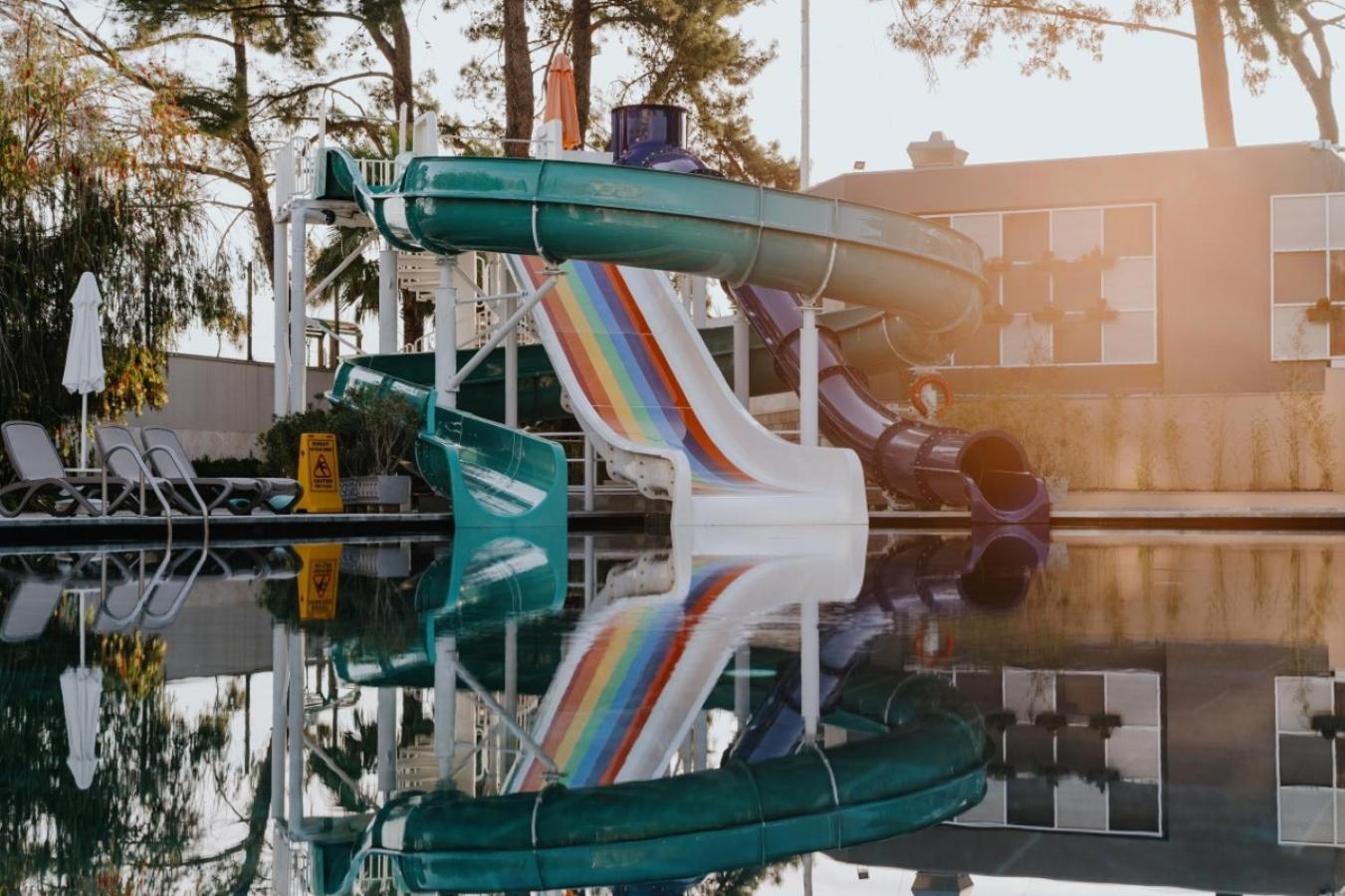 Akra Kemer Bagian luar foto