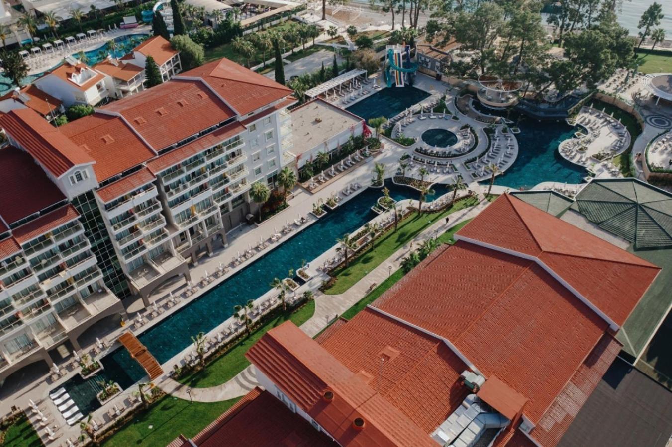 Akra Kemer Bagian luar foto